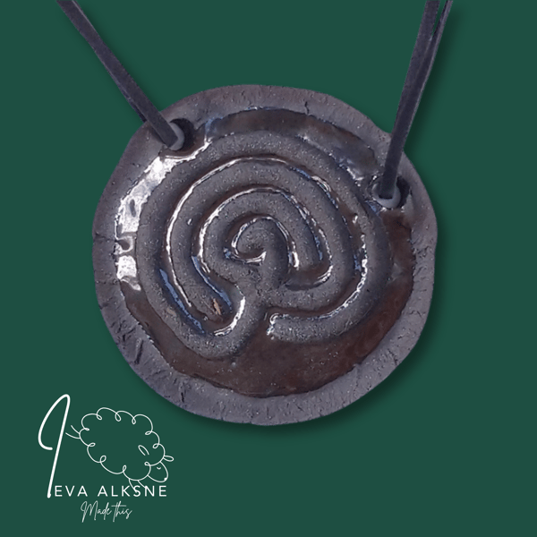 Ceramic pendant, a portable multipurpose finger labyrinth jewellery black clay