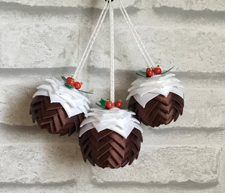 Christmas Pudding tree decoration, bauble or ornament SALE 10% OFF