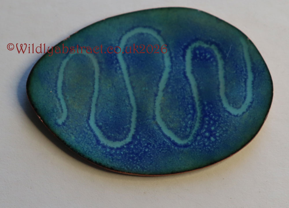Kiln-fired enamel trinket dish