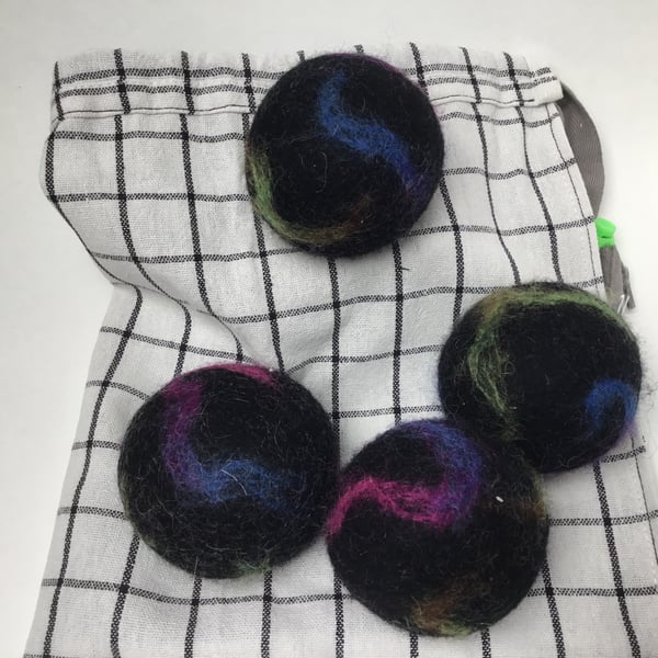 Wool tumble dryer balls - Aurora.. Energy saving and plastic free.