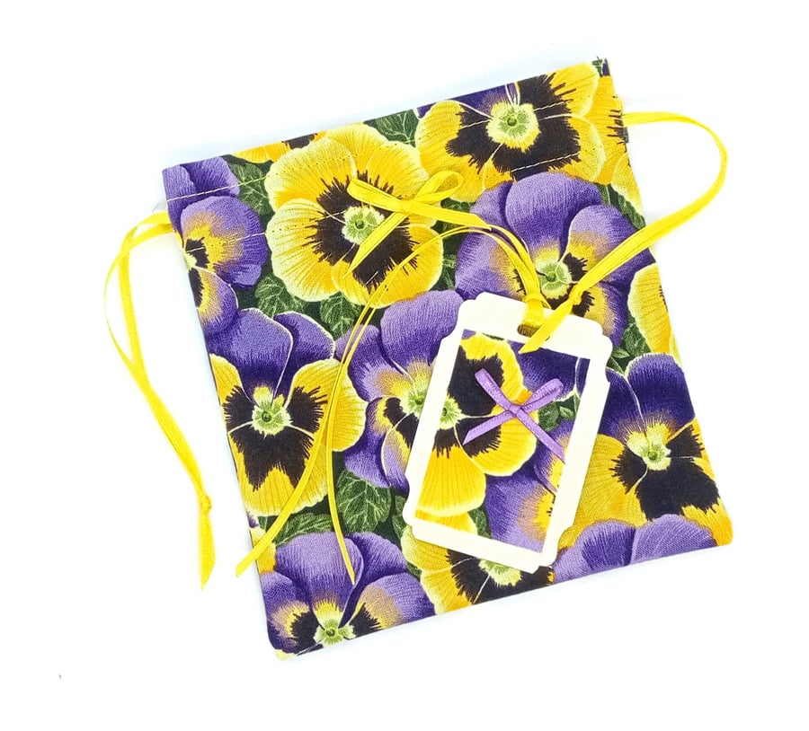 Pansy gift bag with gift tag NO POSTAGE 280LF