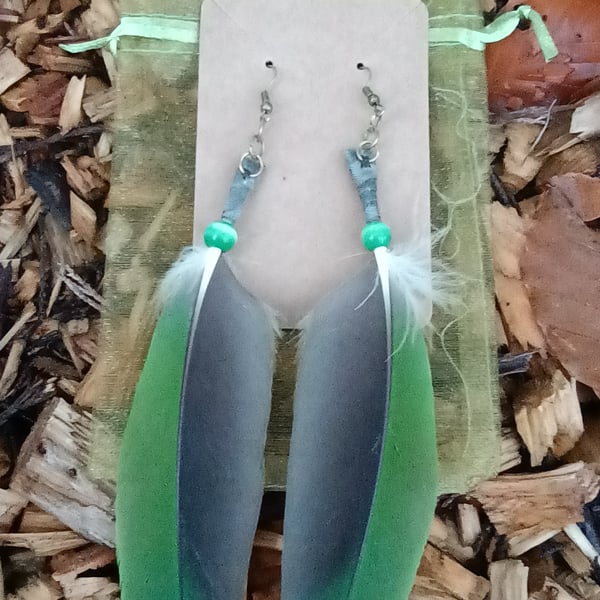Green Goddess - Pair of feather & bead earrings - Green & grey