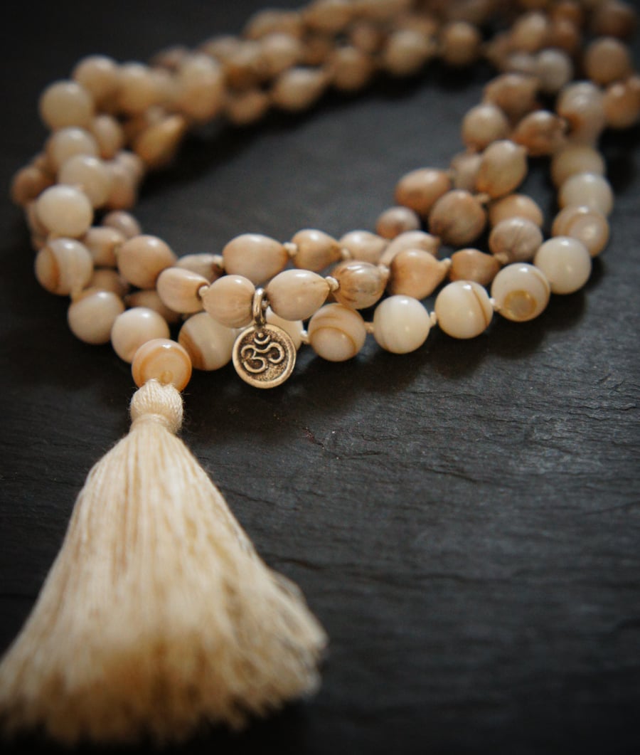 108 Crown Chakra Mala,Shell,Silver Charm and vaijayanti Seed Yoga Necklace