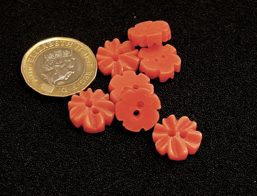 Vintage Buttons: Dark Peach 6x Petal Flower 7x 14mm