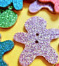4 Assorted Gingerbreadman  Shape Glitter Wood Buttons  2 holes - Image 4