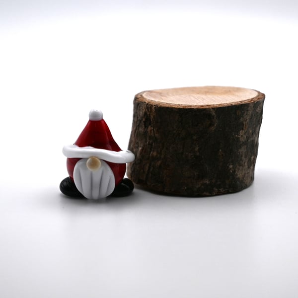 small glass father Christmas keepsake figure