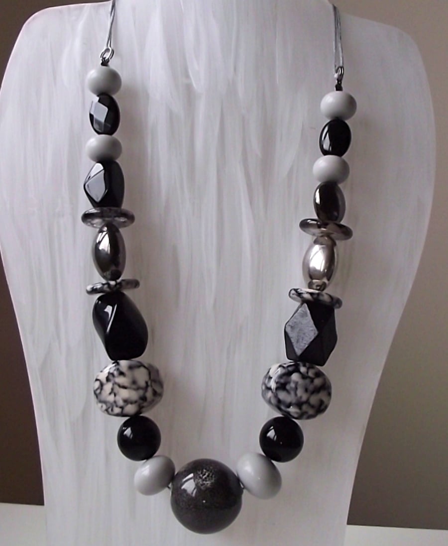 Statement large bead necklace grey and black 