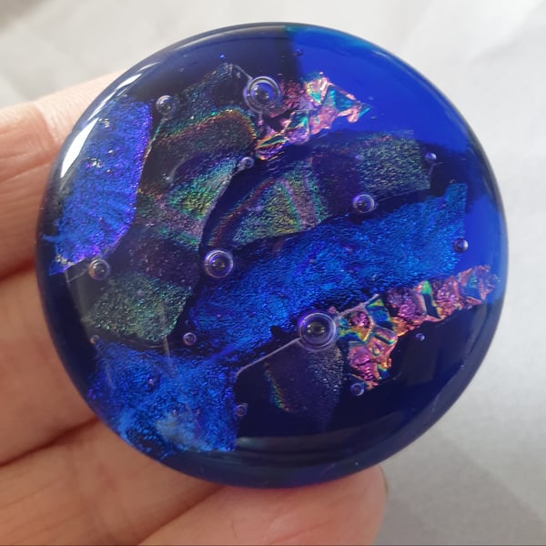 Large Blue Dichroic Cabochon. Jewellery Supplies for Mosaic and Wire Wrapping 