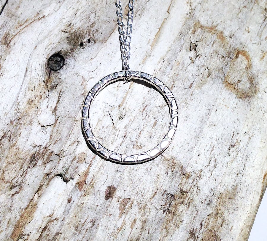  Handmade Sterling Silver Hoop Pendant Necklace (NKSSPDHP2) - UK Free Post
