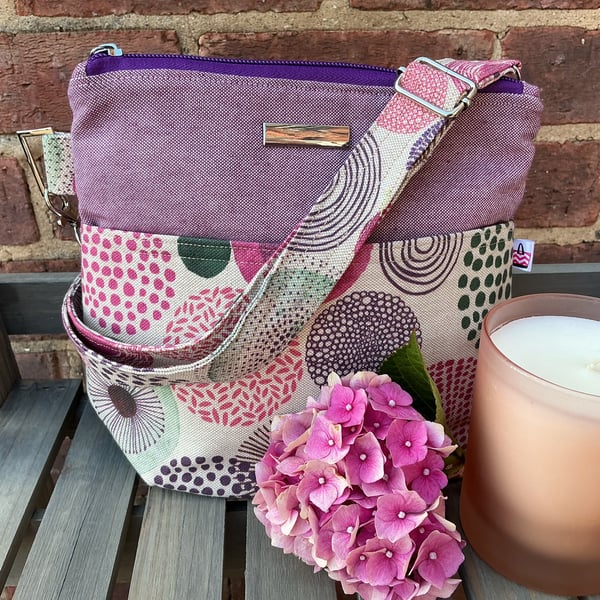 Abstract Mauve Circles Crossbody Bag