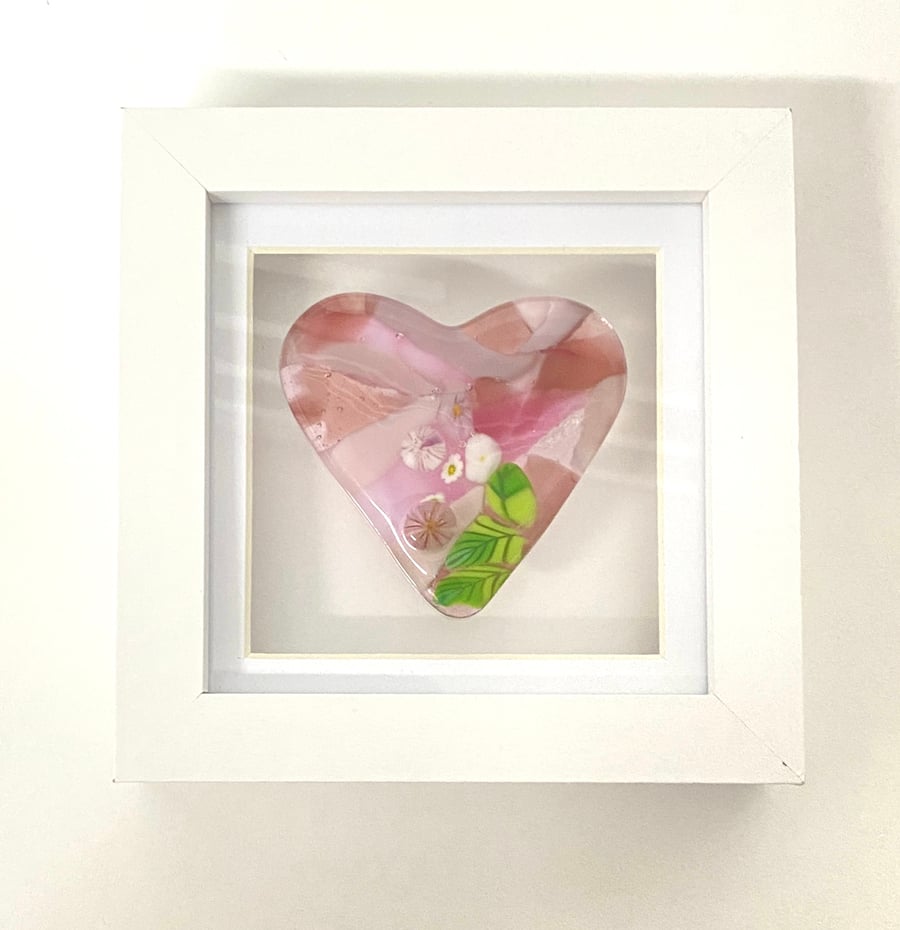 Fused glass heart picture