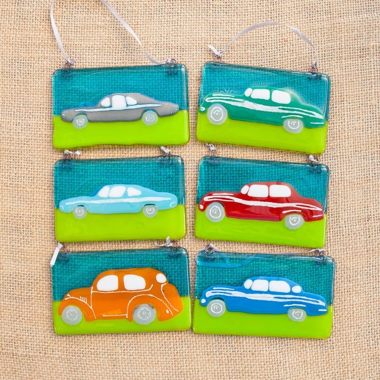 Vintage Retro Fused Glass Car Vehicle Decorative Hanging Sun Catcher