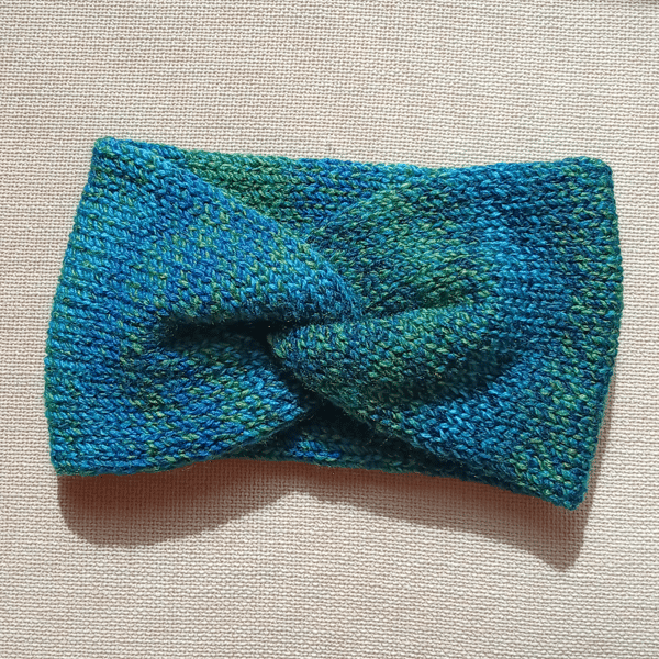 HAND KNIT Ladies Azure Seas Headband