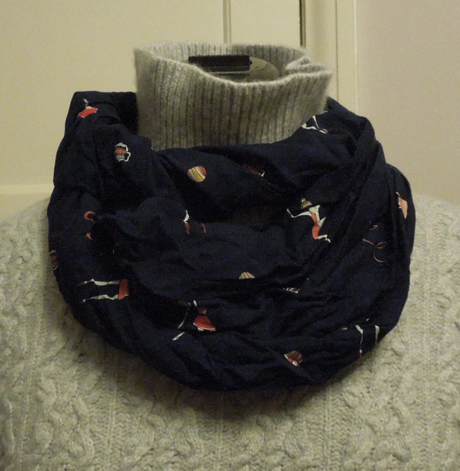 'Gymnast Ballerina' print Twist Scarf