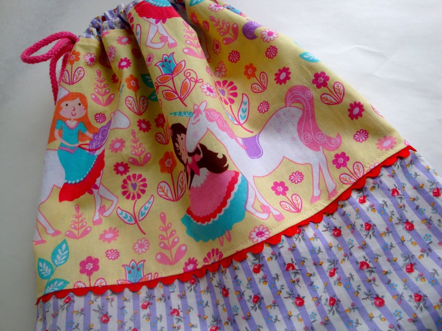 Girls Cotton Drawstring Bag - Lined - Princess Bag 