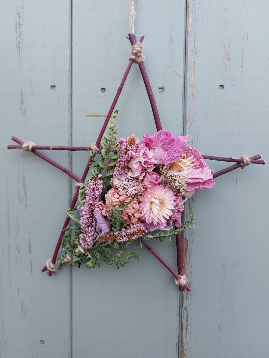 Pink Dried Flower Star. Floral Pentagram. Handmade. 23x23cm