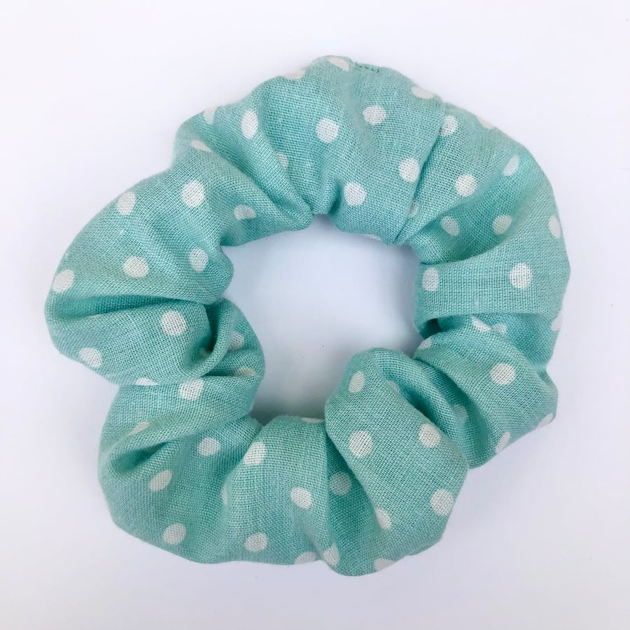 Polka Dot Scrunchie 