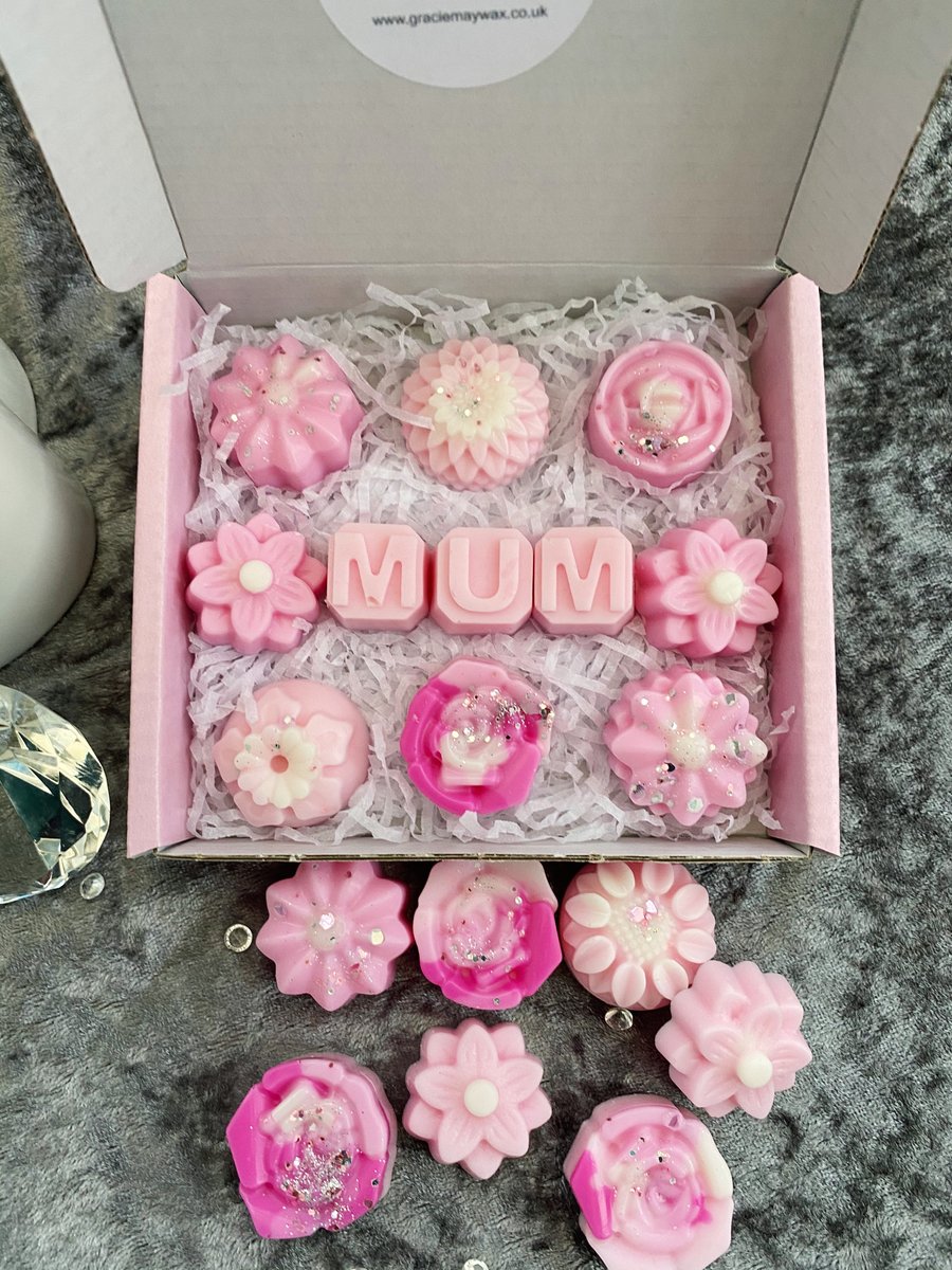 Personalised soy wax melt gift box, 12 flower melts, Mum, Nan, Sis