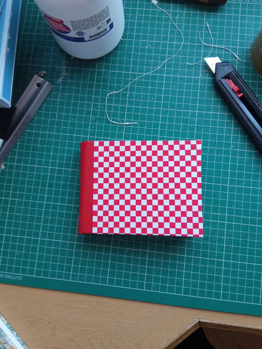 Artists A6 landscape watercolour sketchbook with indian cotton rag paper