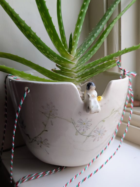Hanging planter with angel, daisy chain & footprints Perfectly Imperfect