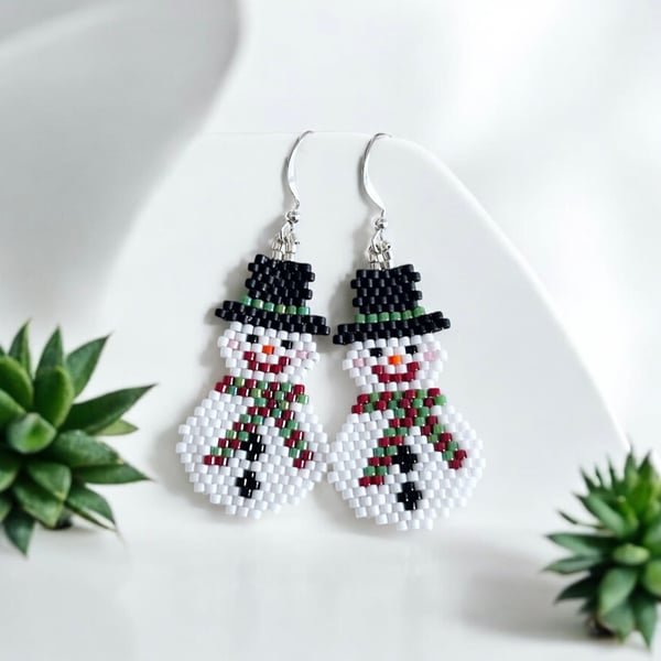 Christmas Snowman beadwork earrings 