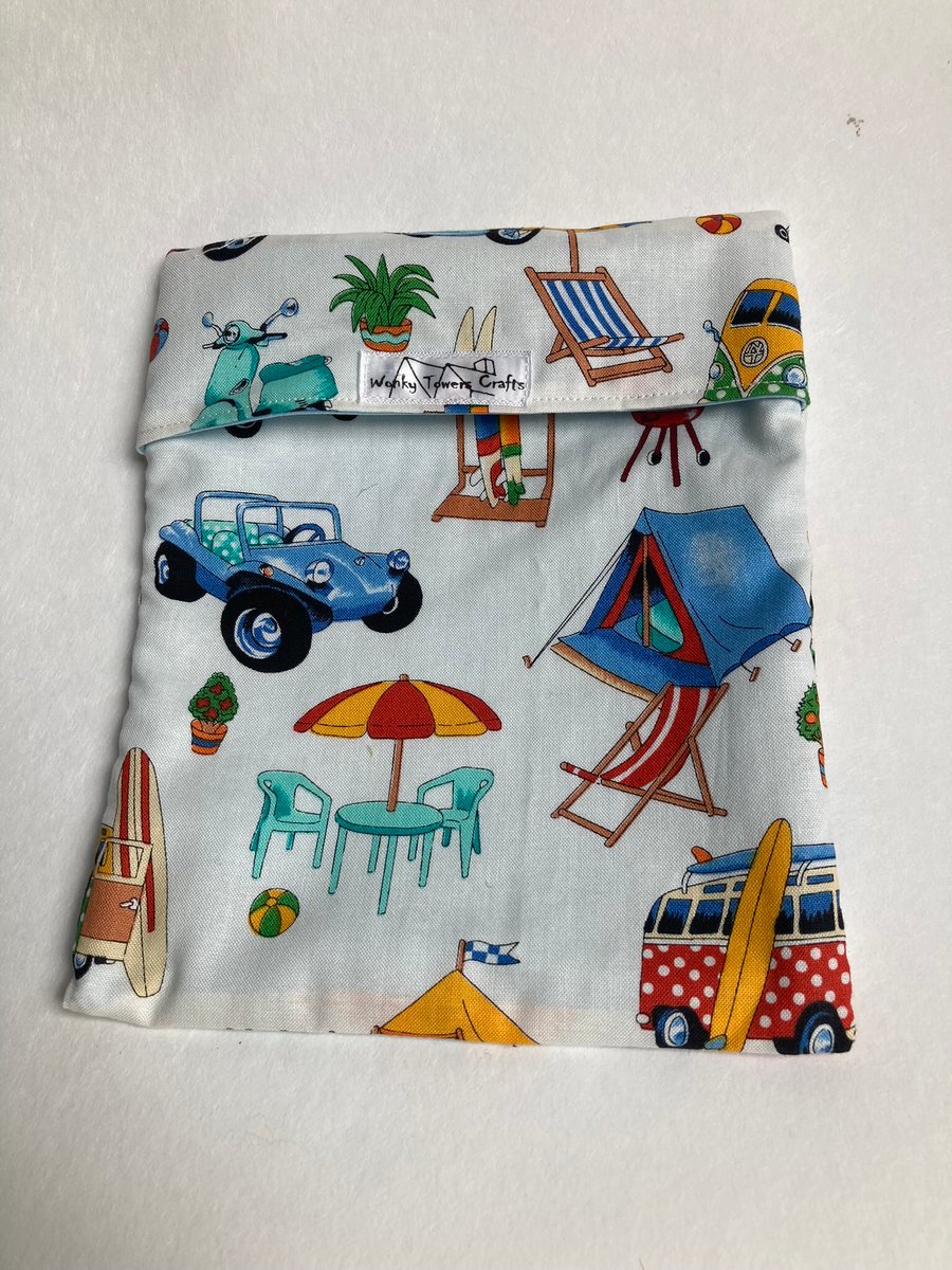 Reusable sandwich bag in camping  fabric with PUL lining.