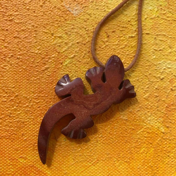 Carved Sandstone Adjustable Leather Strung Lizard Pendant Necklace