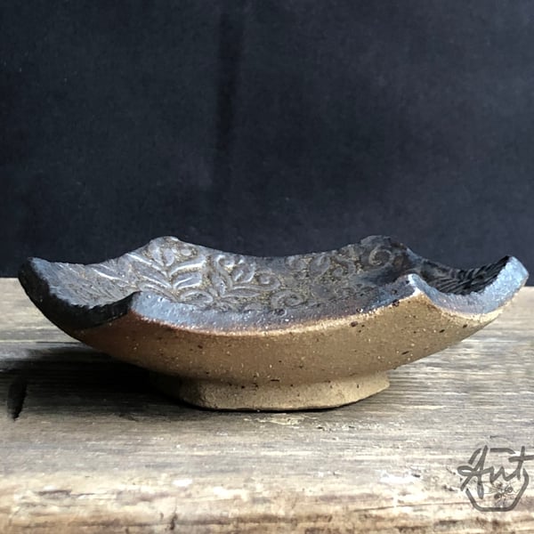 Bronzed Ceramic Trinket Dish with embossed detail