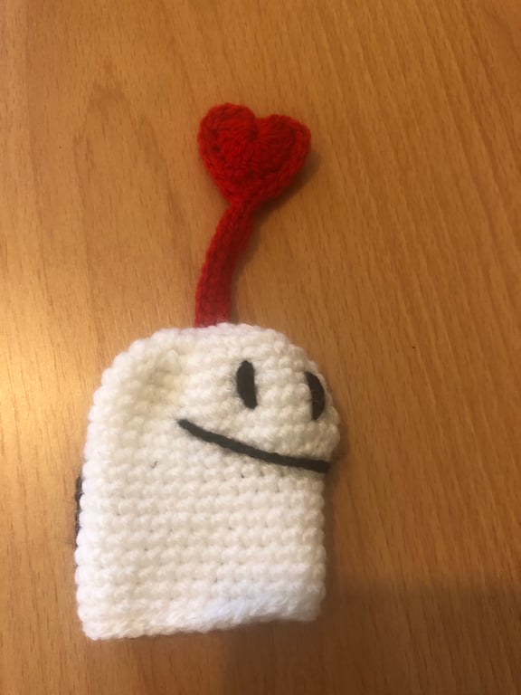Flork Crochet Keychain with Red Heart – Handmade Amigurumi