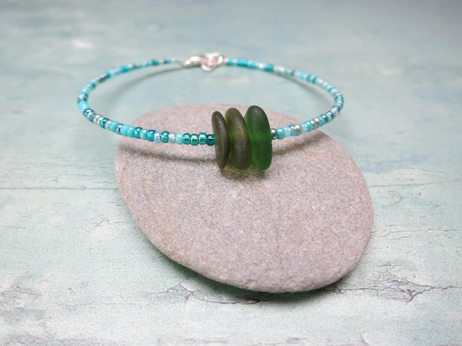 Cornish Sea Glass Bracelet with Turquoise Mix Seed Beads - Green Shades