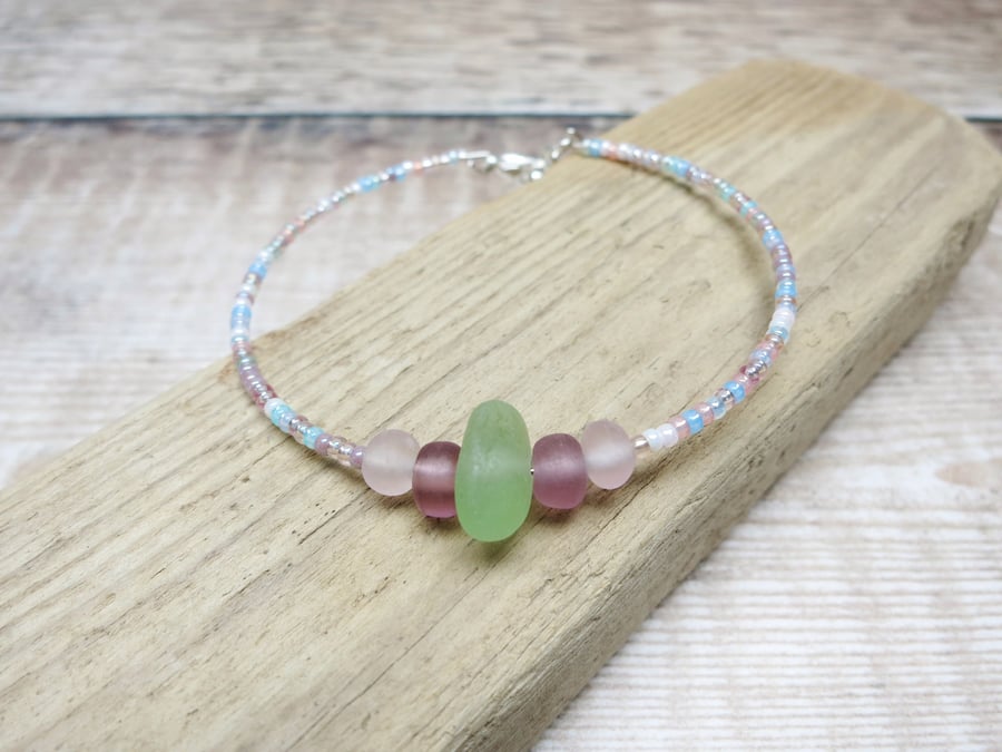 Pale Green Cornish Sea Glass Bracelet with Pastel Mix Seed Beads 