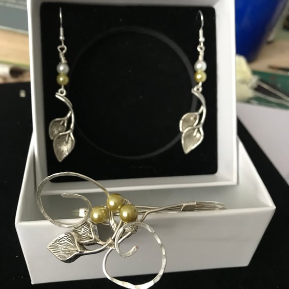 Silver Statement Bangle & Earrings Set, Calla Lily with Sage Glass Pearls