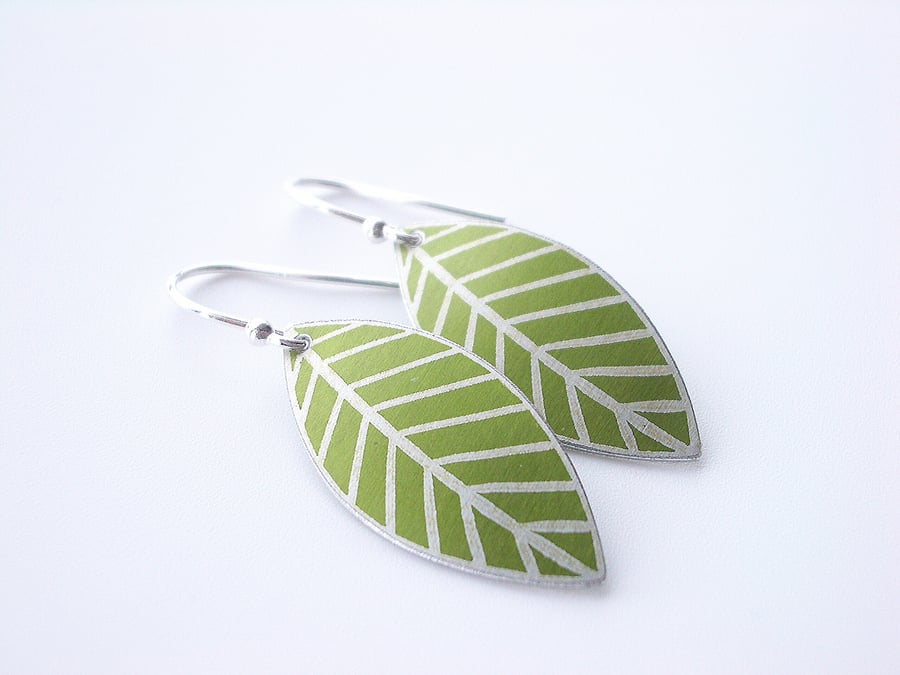 Olive green leaf oval earrings