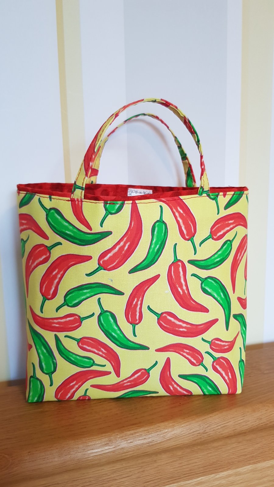 Fabric reusable gift bag: chillies 