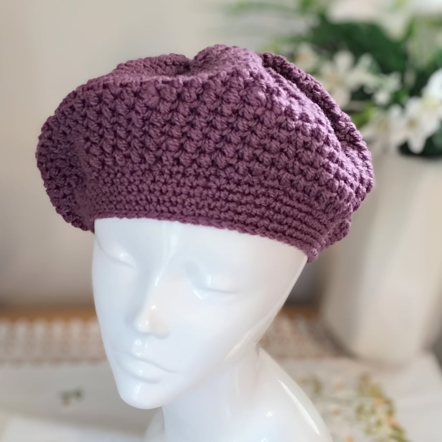 Crochet Slouchy Beret in Heather Purple Acrylic Yarn