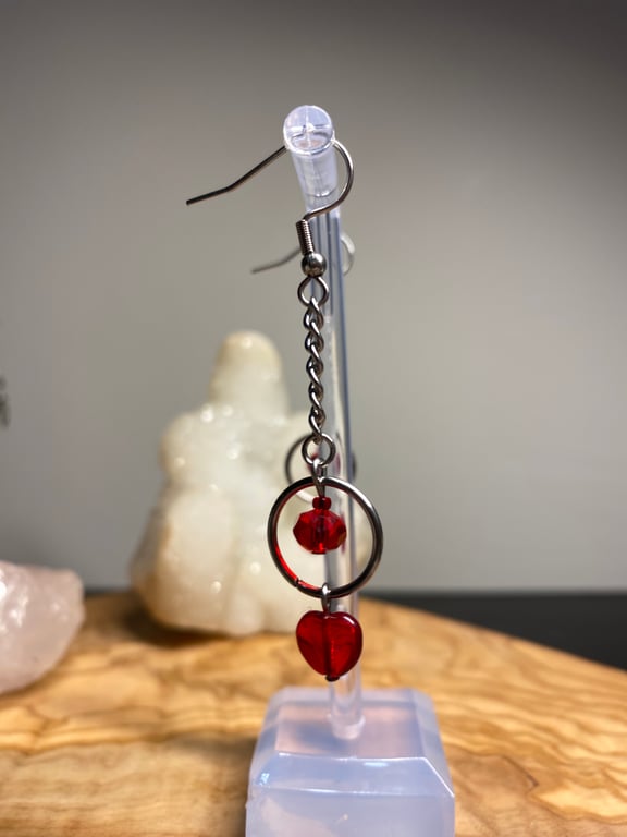 Karin - Heart earrings 