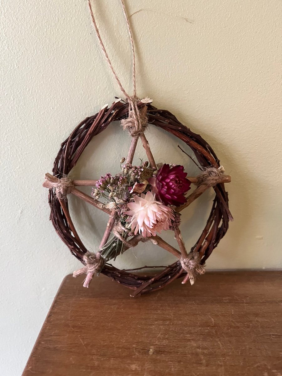 Dried Flower and Foliage Small Pentagram. Handmade. 13cm Diameter.