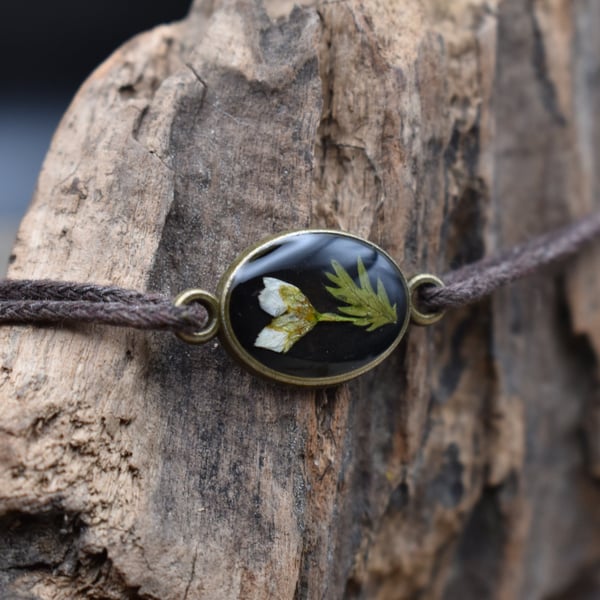 Adjustable Resin Bracelet with Pressed Bud and Leaf, Waxed Cotton Cord