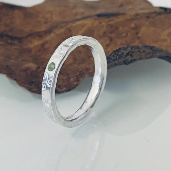 Recycled Handmade Sterling Silver Peridot Leaf Textured Ring