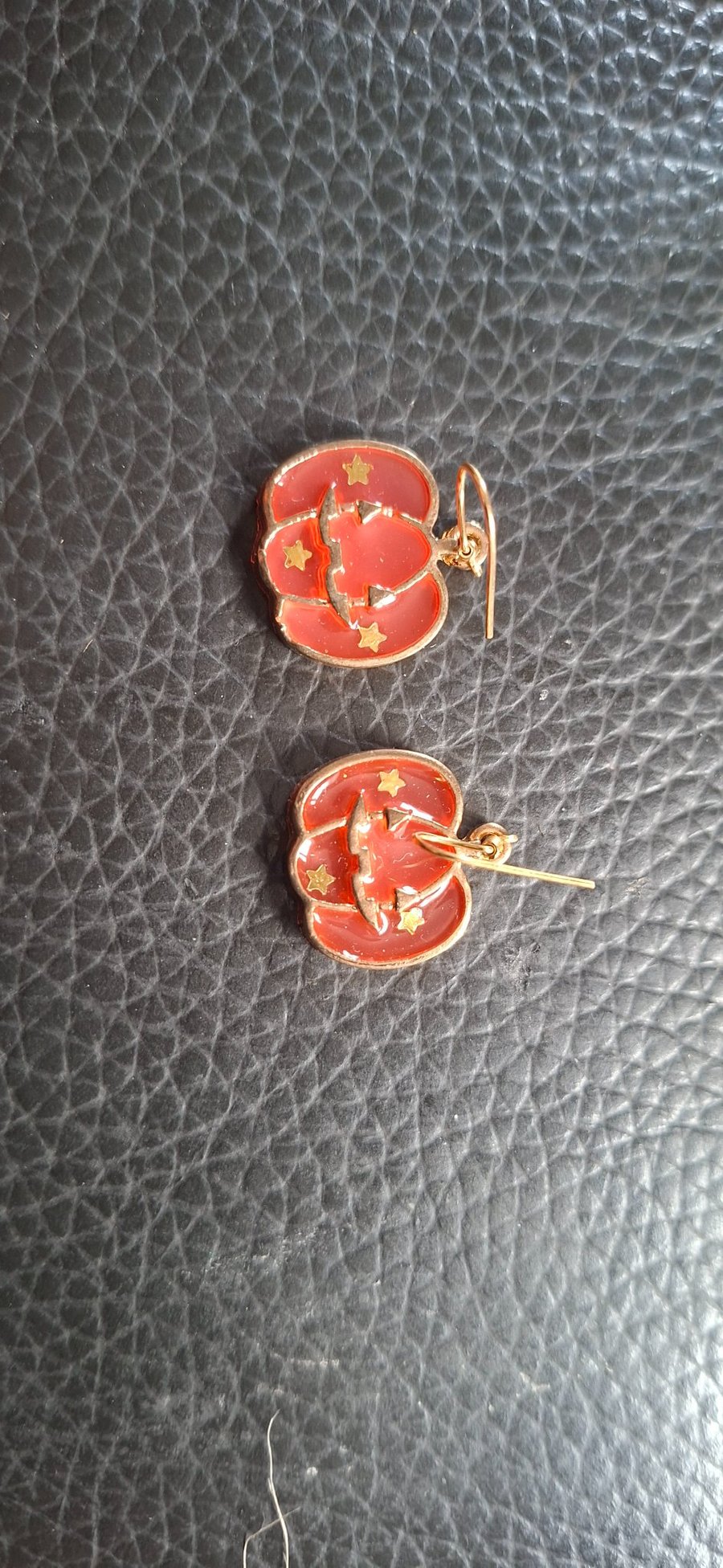 Halloween themed earrings -coral pumkind