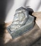 Sarcophagus trinket box (white howlite) - Image 2