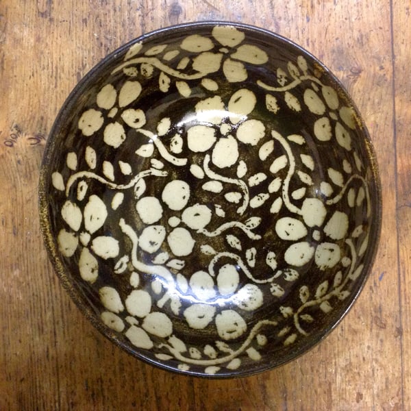 Bowl in stoneware pottery