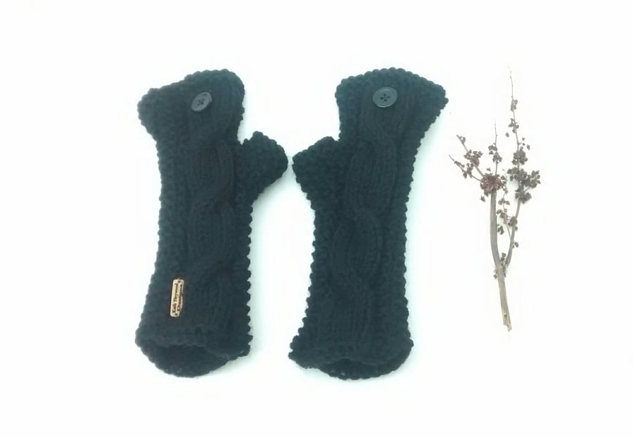 Fingerless Gloves in Black Aran, Wrist Warmer Gloves 