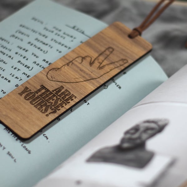 Handcrafted Wooden Bookmark - Personalised Gift for Book Lovers - Sustainable