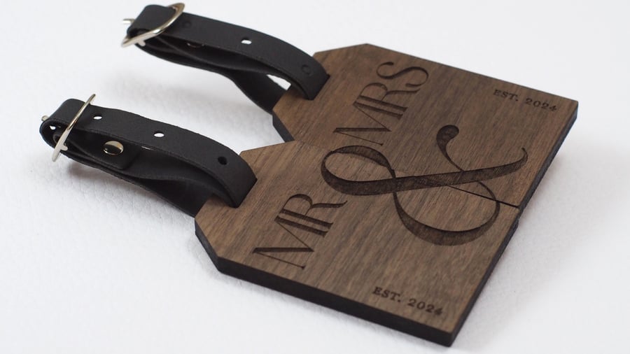 Personalised Mr & Mrs Wooden Luggage Tag - Custom Engraved Travel Accessory - We