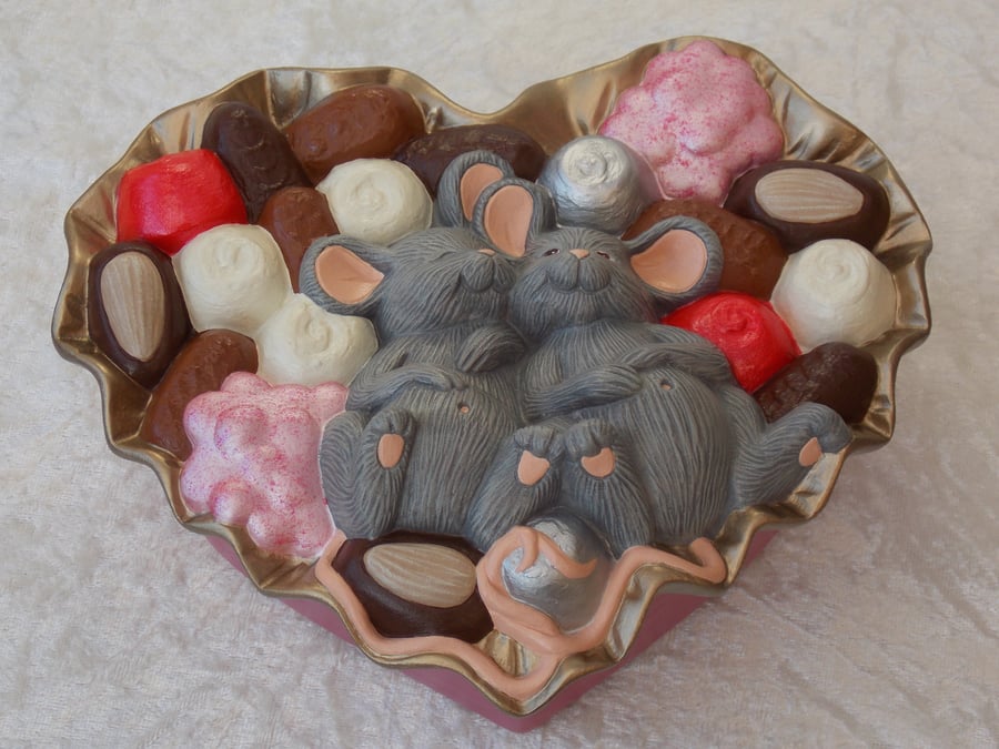 Ceramic Hand Painted Pink Gold Box Chocolates Grey Mice Jewellery Trinket Box.