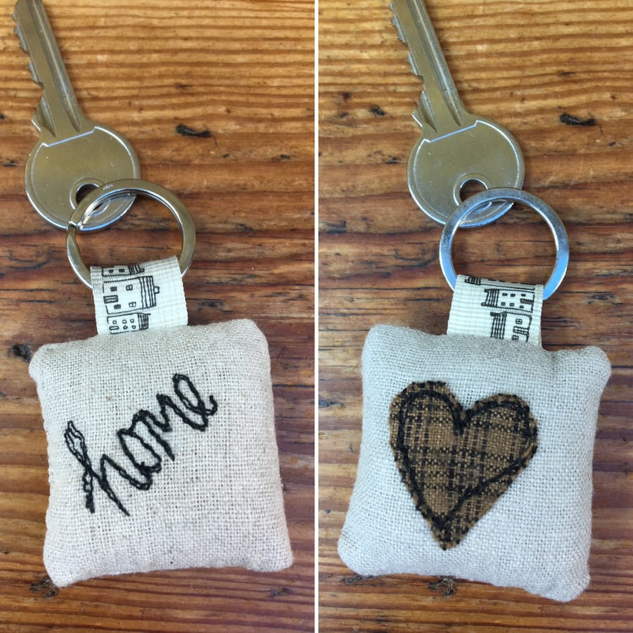 Keyring - Home and heart key ring, Homespun charm fabric heart, Lavender filled