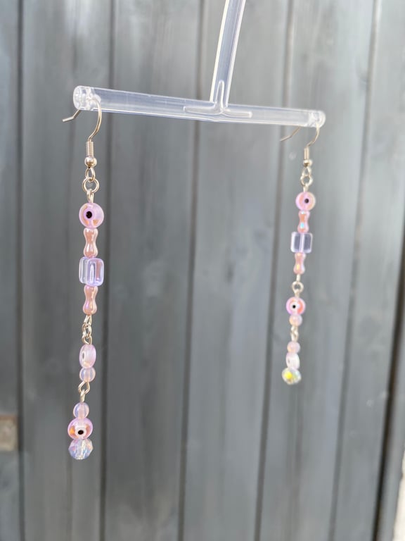 Livvy - Lilac Evil eye earrings 