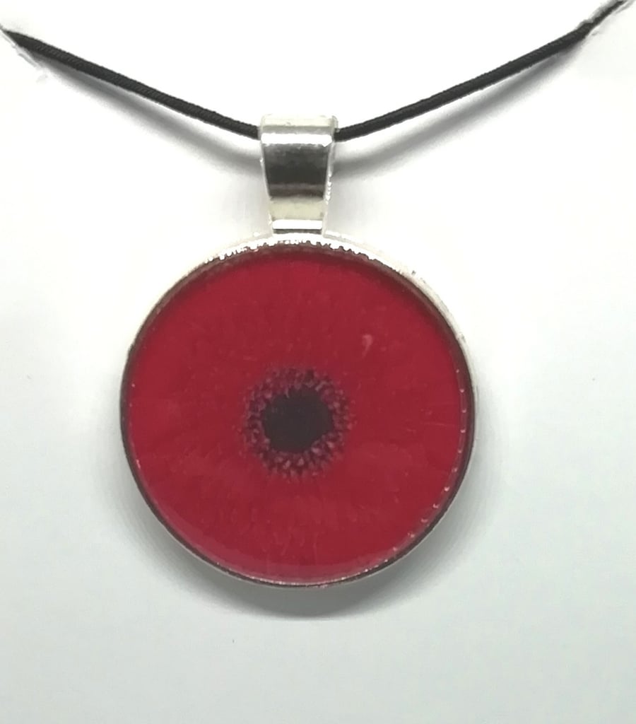 Red gerbera floral pendant 