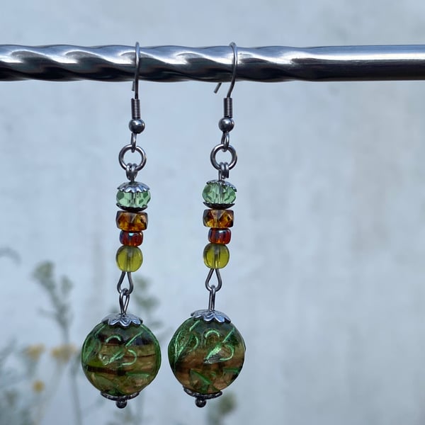 Zyla-Ann UV Glass Leaf Design Earrings 